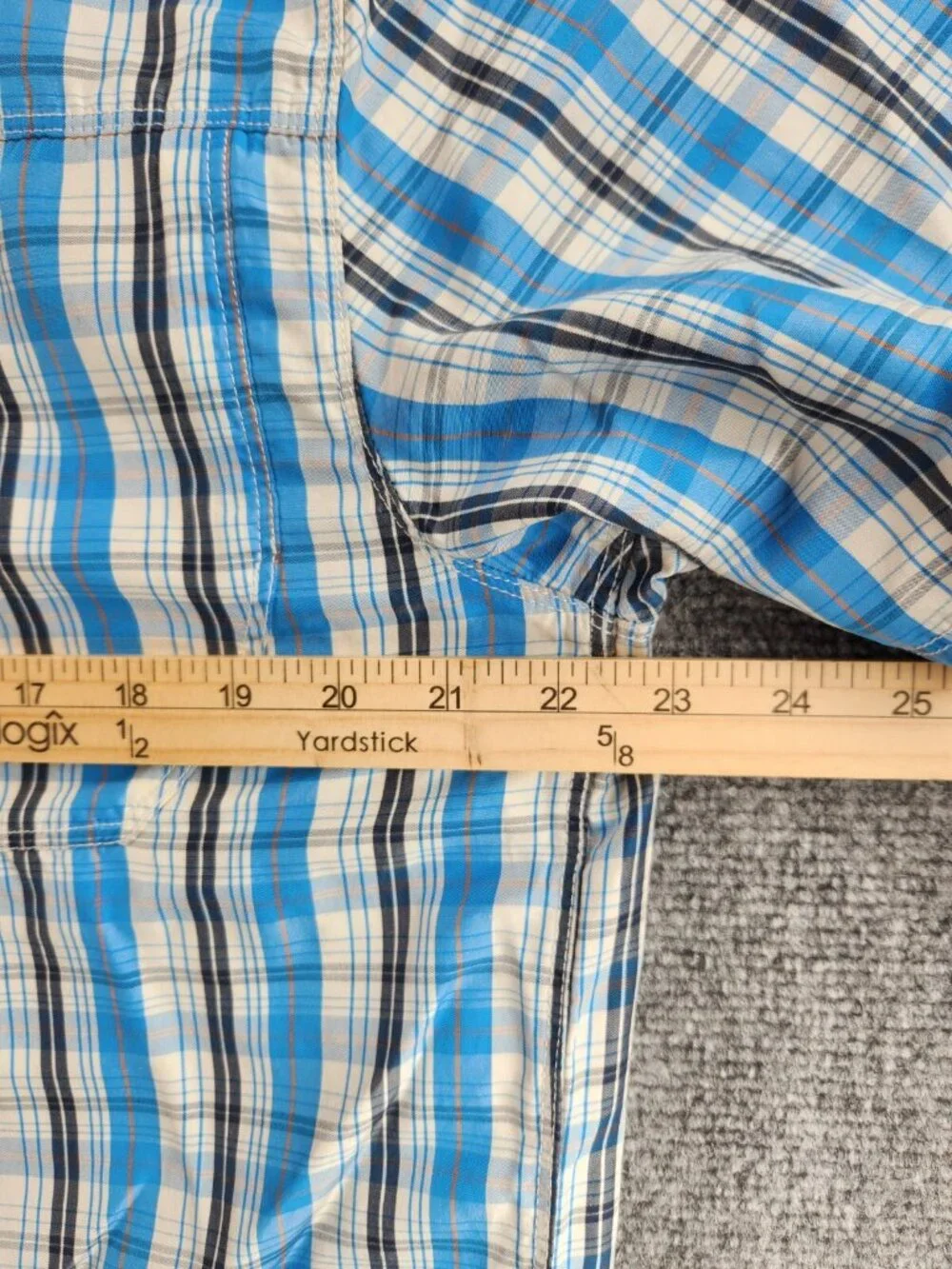 The North Face Short Sleeve Blue Plaid Outdoors Hiking Button Up Shirt Medium